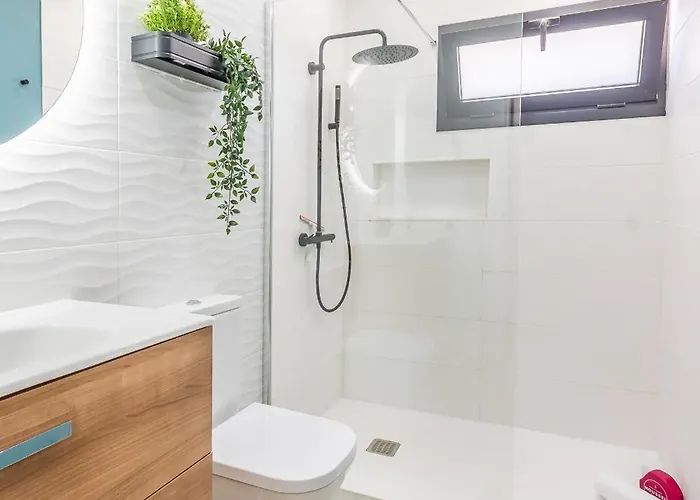 Modern Balcony House - Solarium Terrace - Parking * Arafo