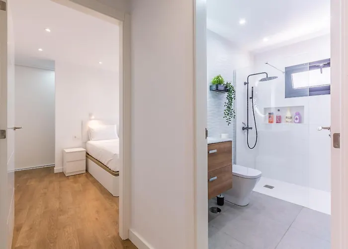 Modern Balcony House - Solarium Terrace - Parking * Arafo