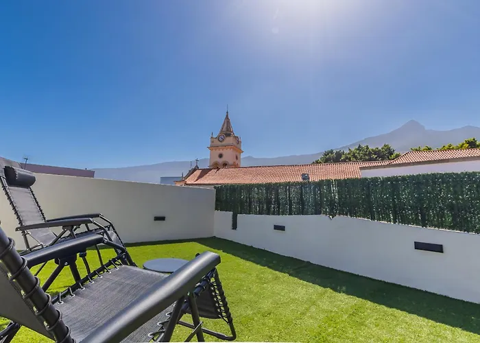 Modern Balcony House - Solarium Terrace - Parking Arafo