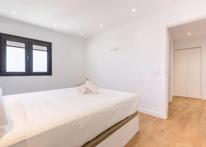 度假居 Modern Balcony House - Solarium Terrace - Parking